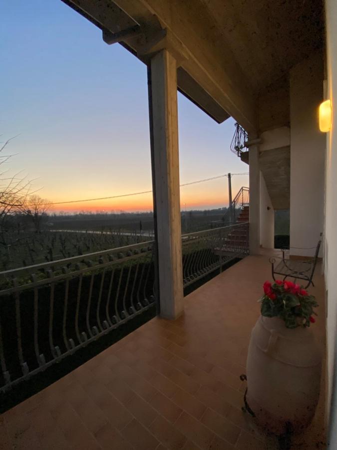 Casa Luigi - Appartamenti A Peschiera Del Garda Exterior photo