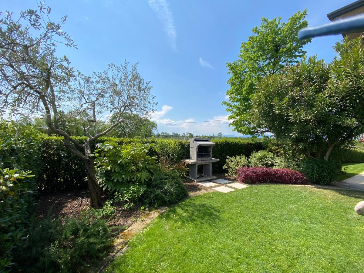 Casa Luigi - Appartamenti A Peschiera Del Garda Exterior photo